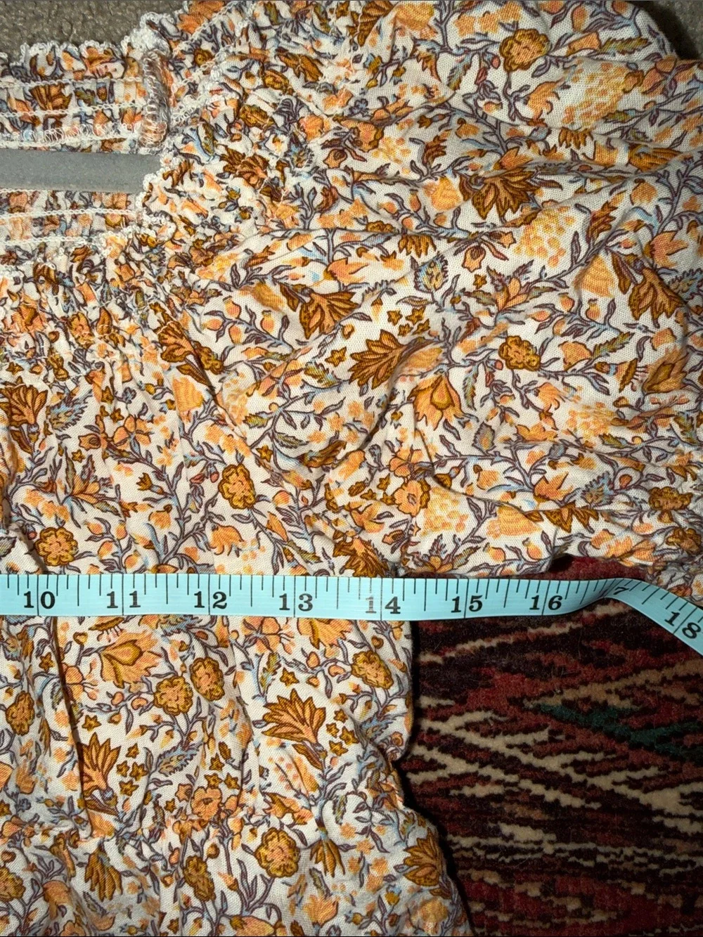 Old Navy lightweight peasant